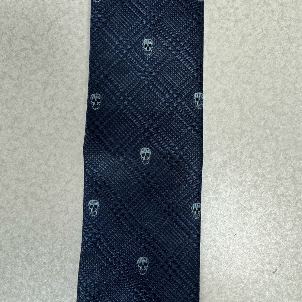 Alexander McQueen Blue and White Skull Pattern Tie